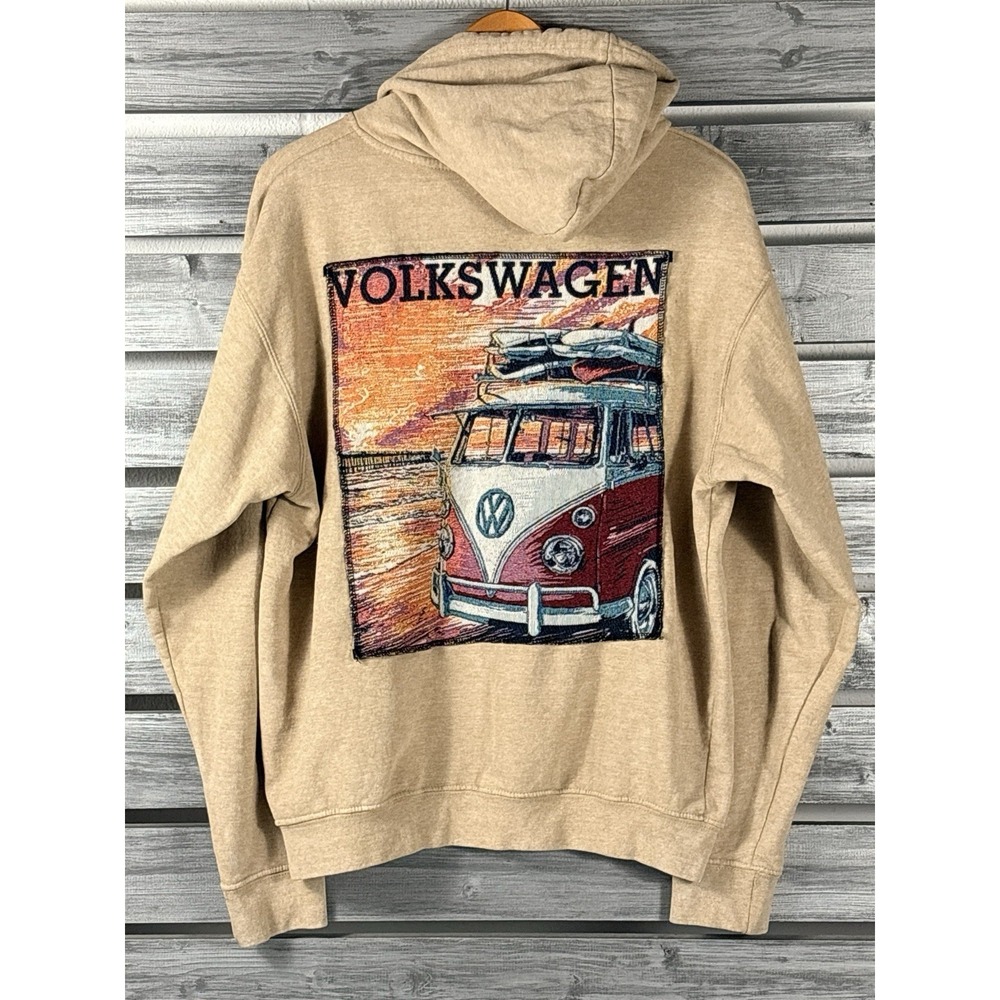 VW Volkswagen Sweatshirt Mens M Hoodie Blanket Van Bus Beach Surf Tapestry Patch